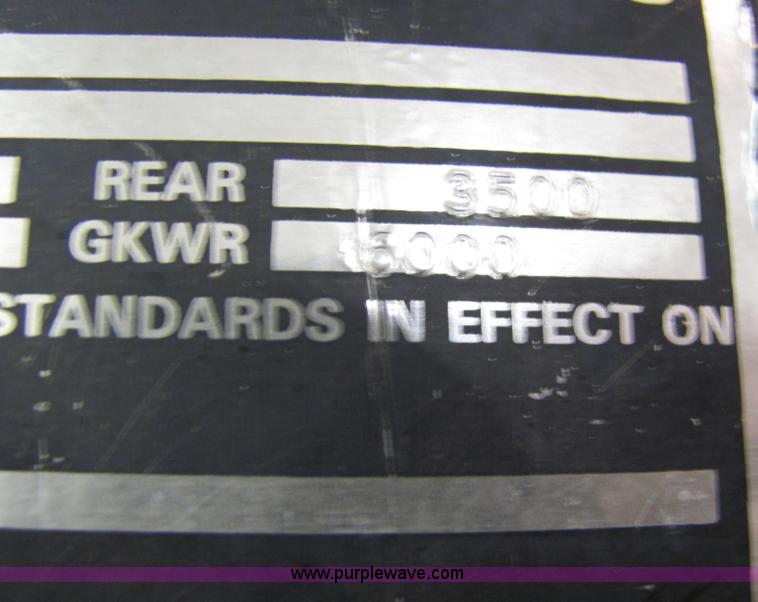 image for item 2276 1989 8' Blair enclosed trailer