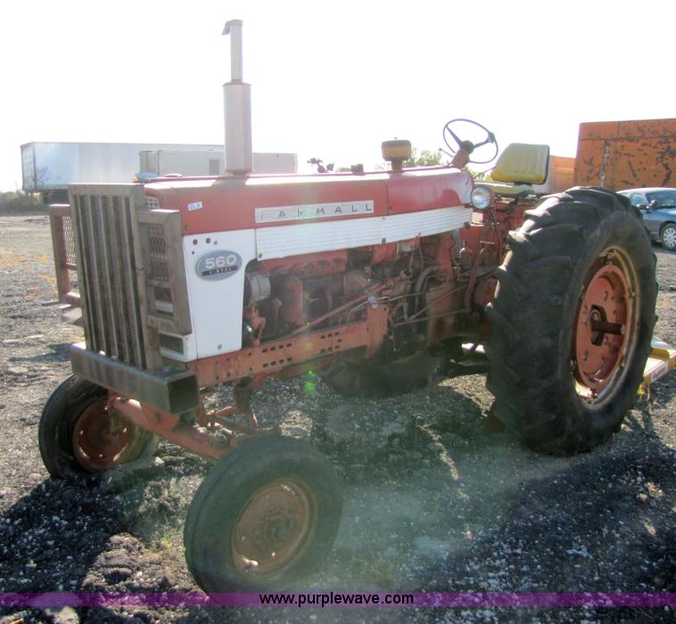 image for item 2704 1960 Farmall 560 tractor