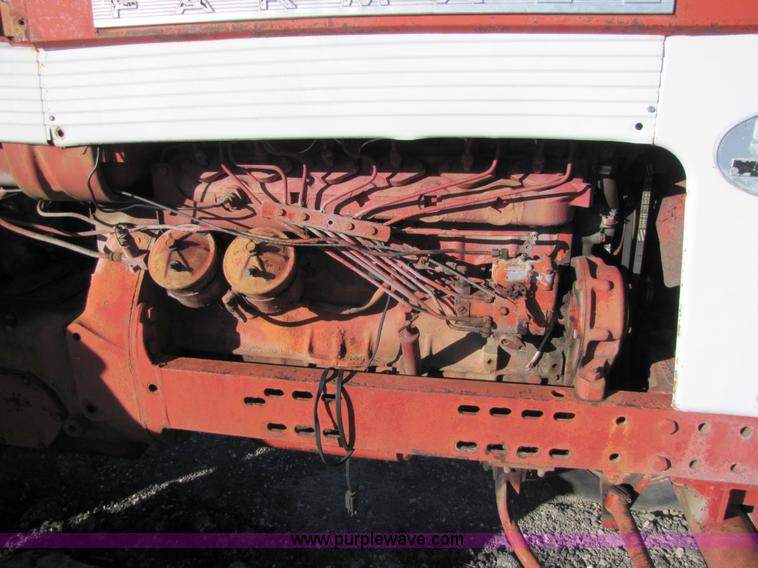 image for item 2704 1960 Farmall 560 tractor