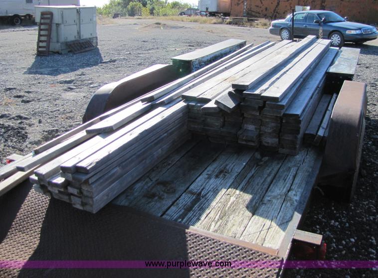 image for item 2707 Assorted lumber