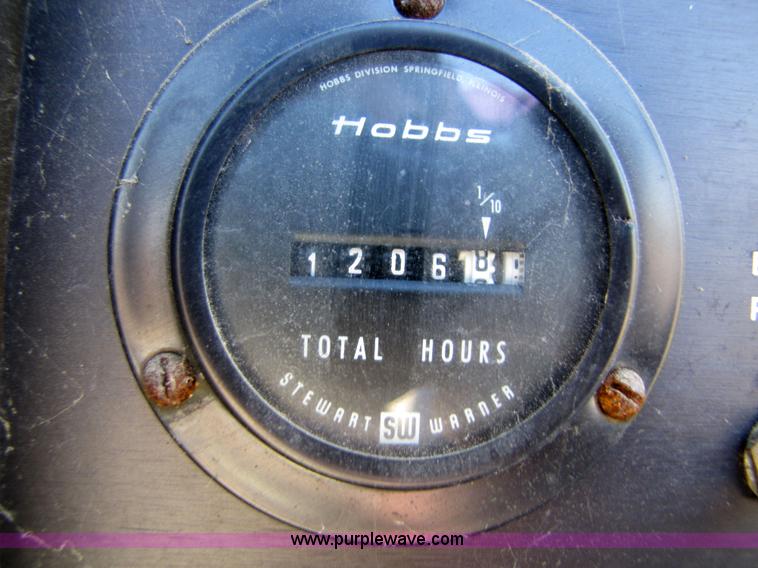 image for item 2708 1981 Allis-Chalmers 3500 60kw generator