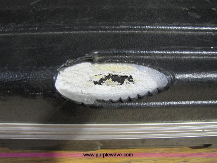 image for item 5201 Korg Triton music workstation/sampler keyboard