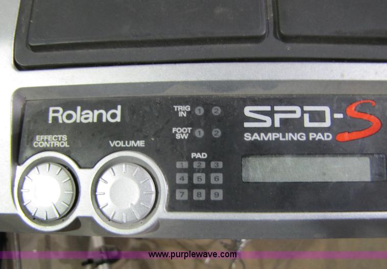 image for item 5202 Roland Percussion sound module electric drum set