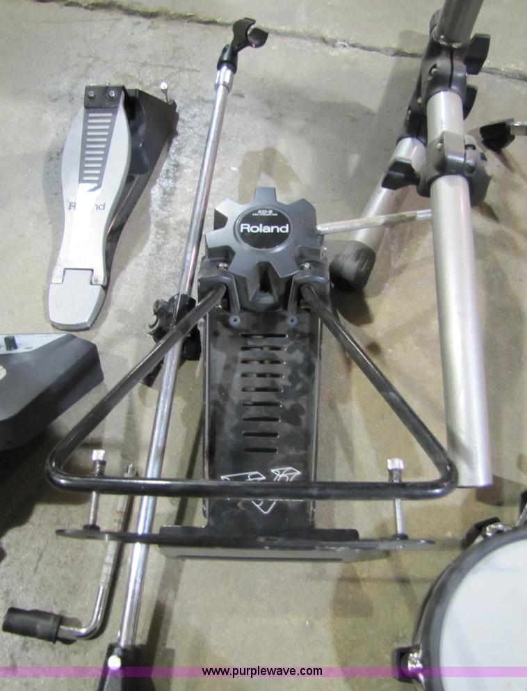 image for item 5202 Roland Percussion sound module electric drum set