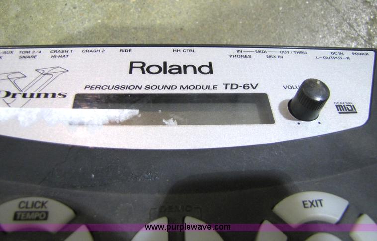 image for item 5202 Roland Percussion sound module electric drum set