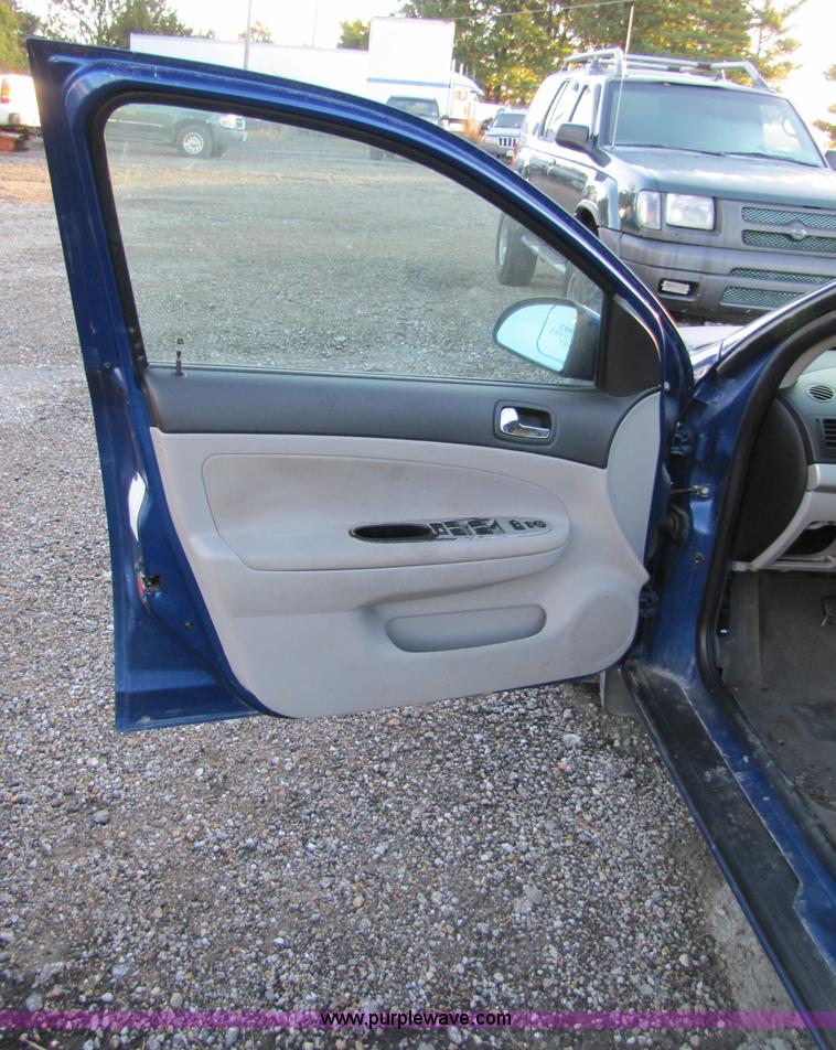 image for item 5258 2006 Chevrolet Cobalt LT
