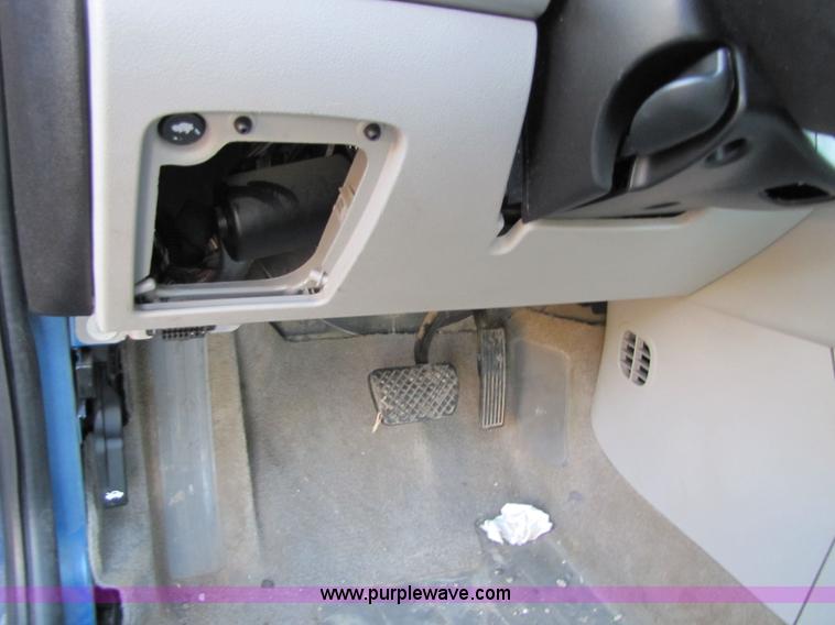 image for item 5258 2006 Chevrolet Cobalt LT