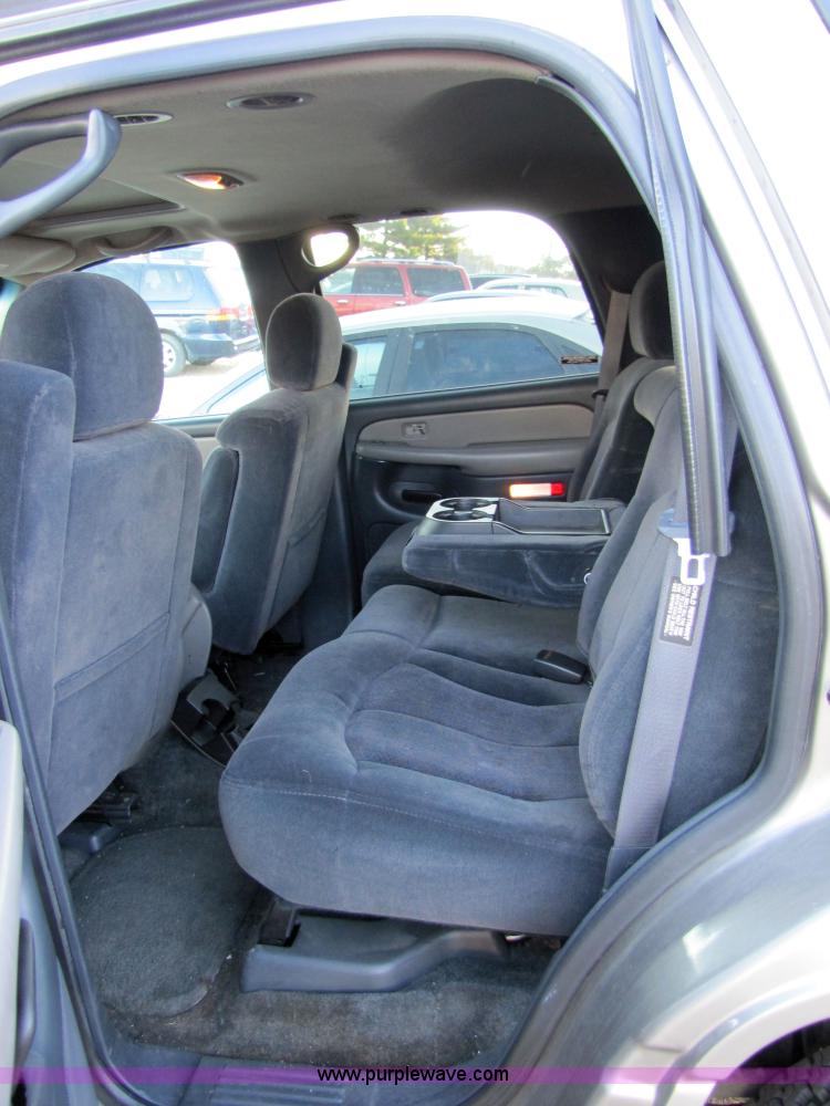 image for item 5259 2000 Chevrolet Tahoe K1500 Non-repairable certificate, parts only