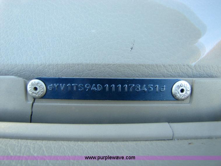 image for item 5260 2001 Volvo S80