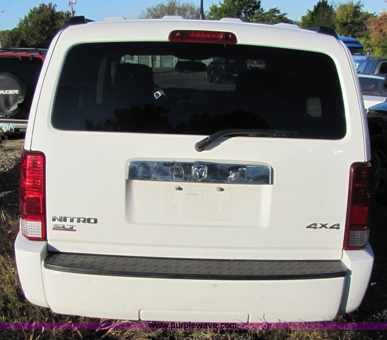 image for item 5266 2007 Dodge Nitro SLT Non-repairable certificate, parts only