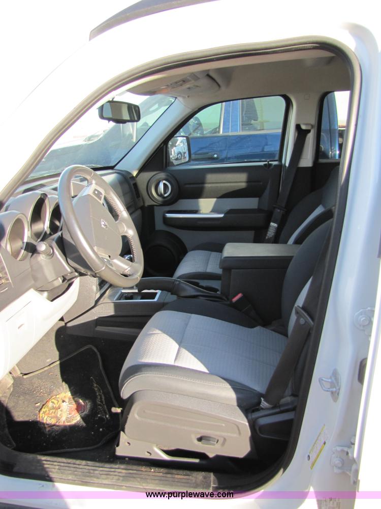 image for item 5266 2007 Dodge Nitro SLT Non-repairable certificate, parts only