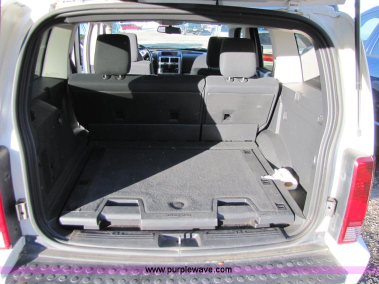 image for item 5266 2007 Dodge Nitro SLT Non-repairable certificate, parts only