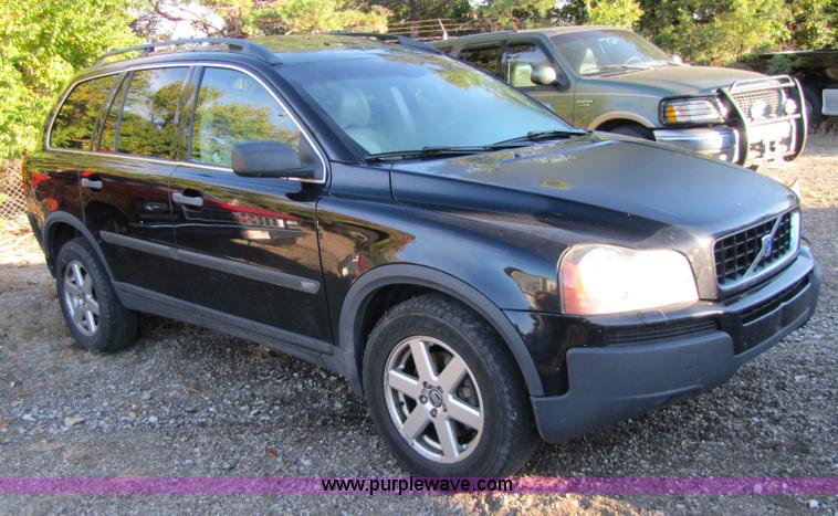 image for item 5268 2005 Volvo XTC90 Non-repairable certificate, parts only