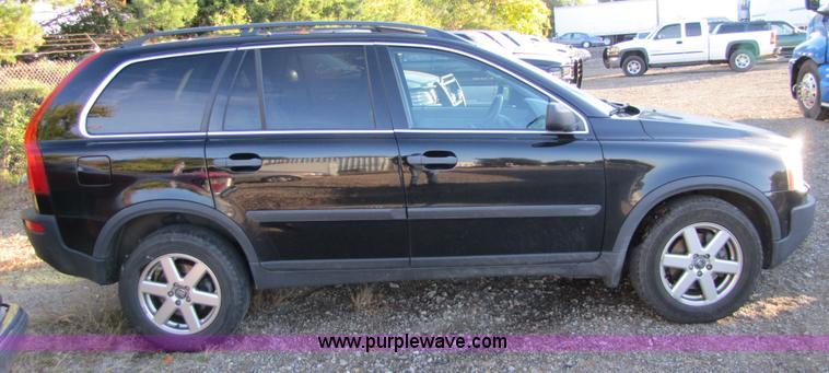 image for item 5268 2005 Volvo XTC90 Non-repairable certificate, parts only