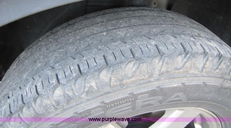 image for item 5268 2005 Volvo XTC90 Non-repairable certificate, parts only