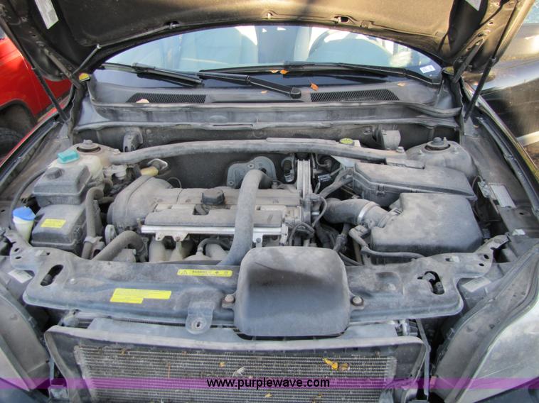 image for item 5268 2005 Volvo XTC90 Non-repairable certificate, parts only