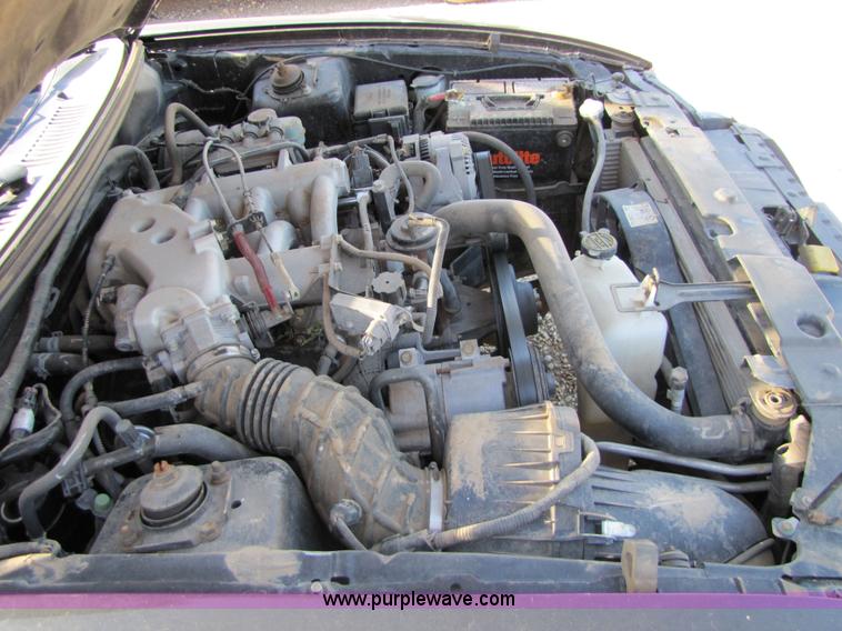 image for item 5274 2000 Ford Mustang Non-repairable certificate, parts only