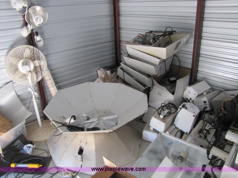 image for item 5281 Large assortment of grow lights and ballast
