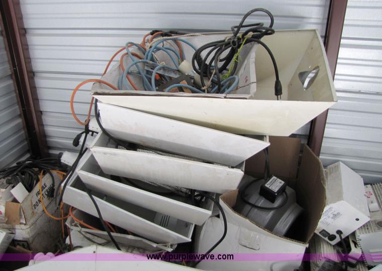 image for item 5281 Large assortment of grow lights and ballast