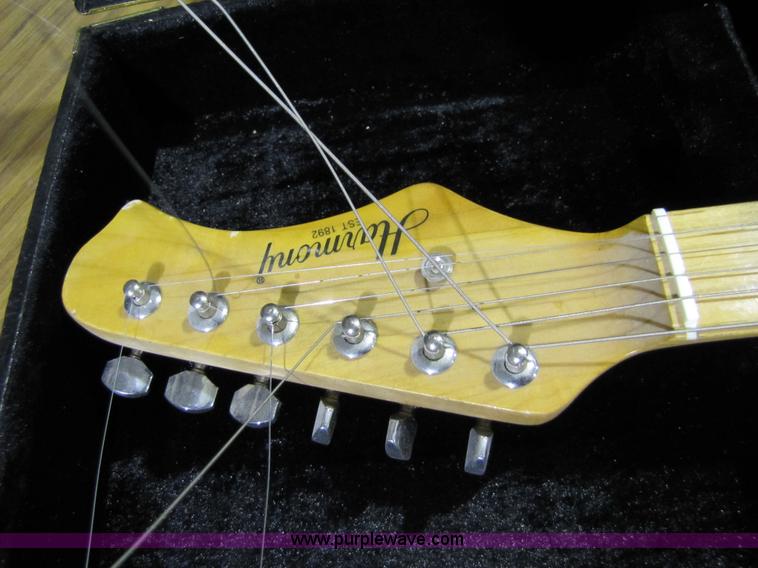 image for item 5333 Harmony electric guitar with case