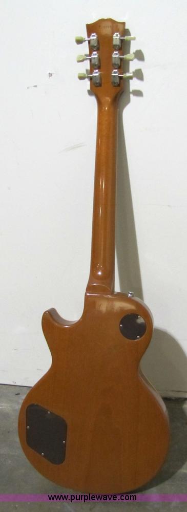 image for item 5336 Gibson Les Paul model electric guitar with case