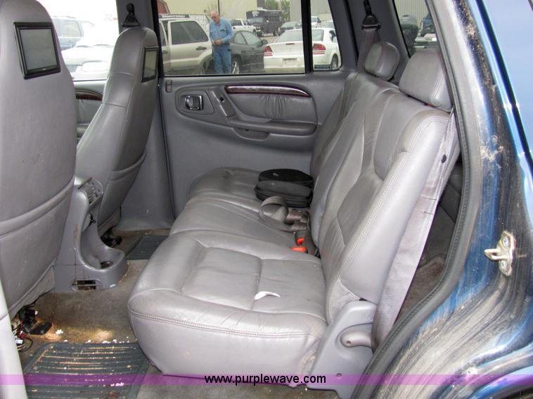 image for item 5339 2000 Dodge Durango SLT