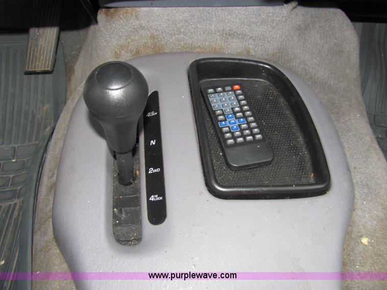 image for item 5339 2000 Dodge Durango SLT