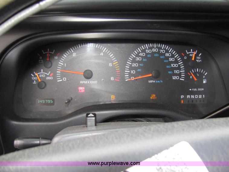 image for item 5339 2000 Dodge Durango SLT