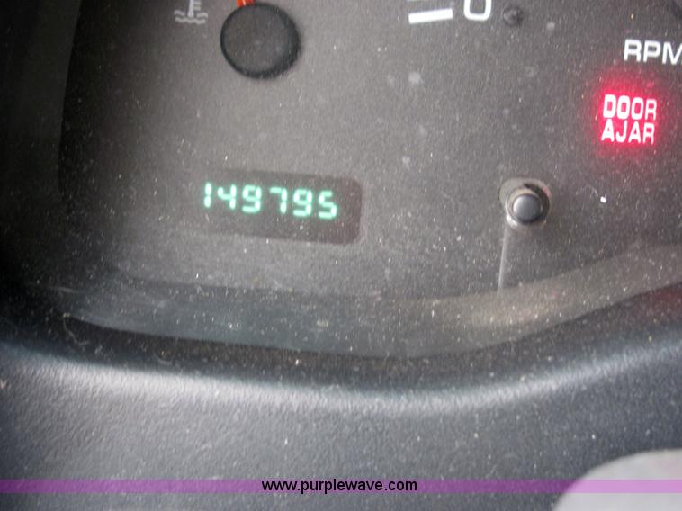 image for item 5339 2000 Dodge Durango SLT