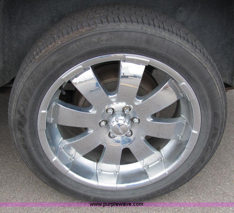 image for item 5339 2000 Dodge Durango SLT