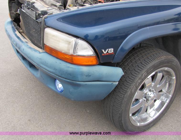 image for item 5339 2000 Dodge Durango SLT