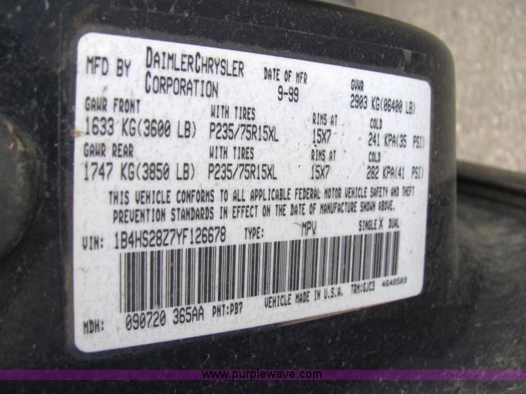 image for item 5339 2000 Dodge Durango SLT