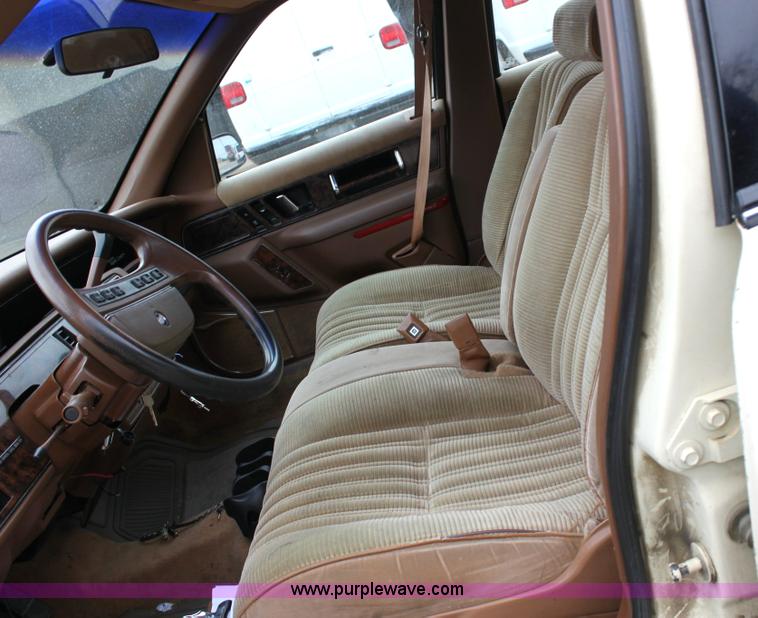 image for item 6229 1991 Buick Regal Custom