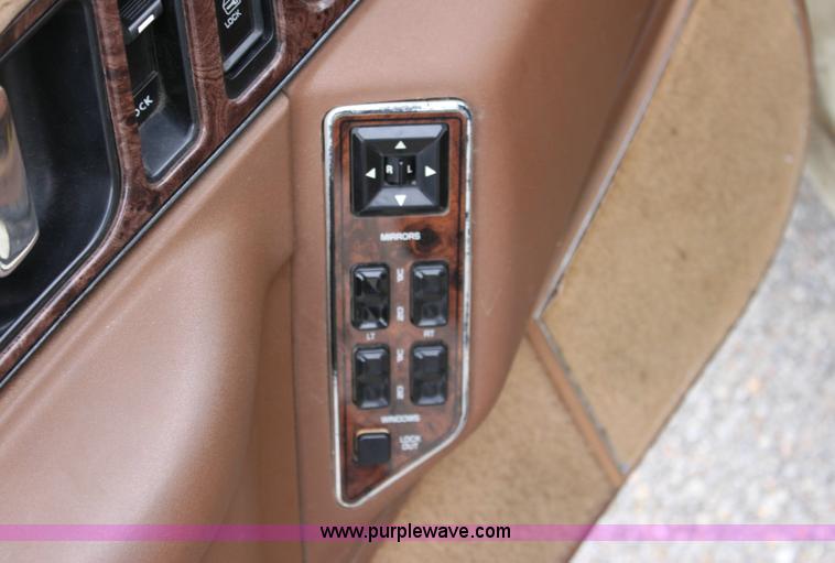 image for item 6229 1991 Buick Regal Custom