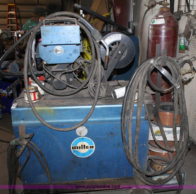 image for item 5020 Miller wire welder with cart