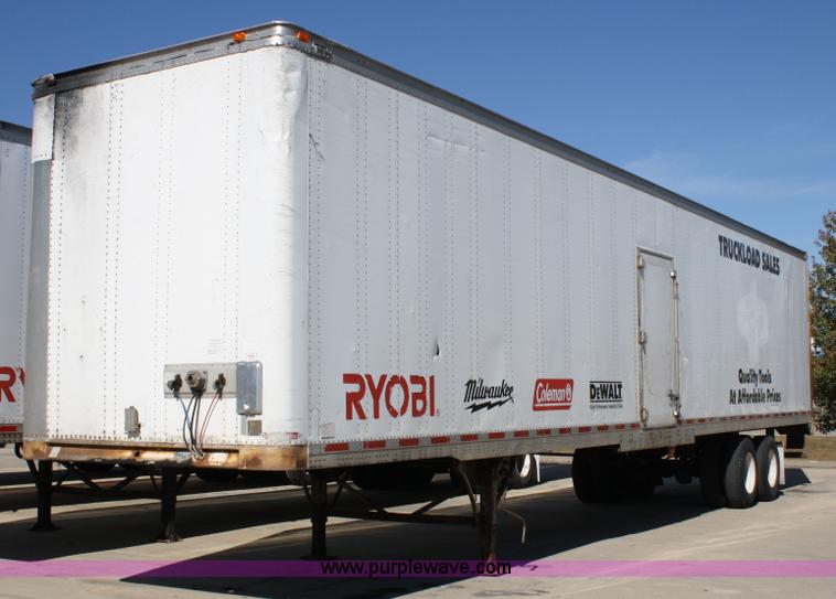 image for item 5022 1995 Trailmobile G1JA-1UAL 48' van trailer with internal shelving and lighting
