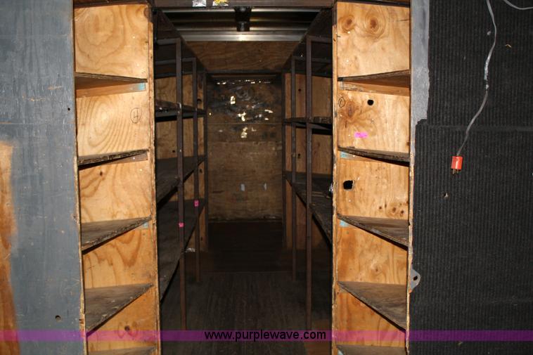 image for item 5022 1995 Trailmobile G1JA-1UAL 48' van trailer with internal shelving and lighting