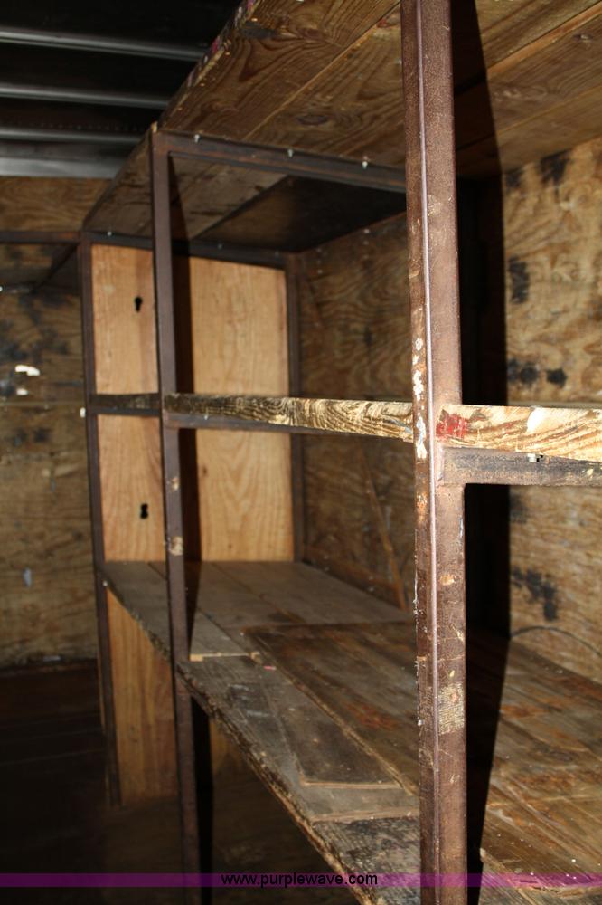 image for item 5022 1995 Trailmobile G1JA-1UAL 48' van trailer with internal shelving and lighting