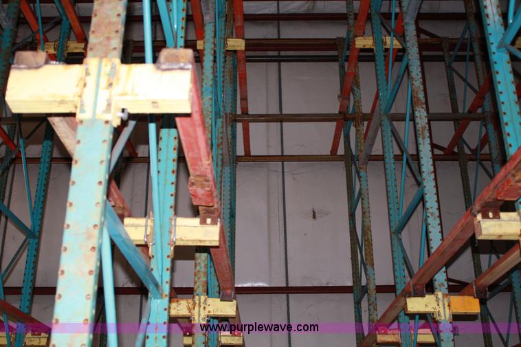 image for item 5030 Drive-in pallet racking system