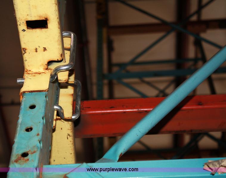 image for item 5030 Drive-in pallet racking system