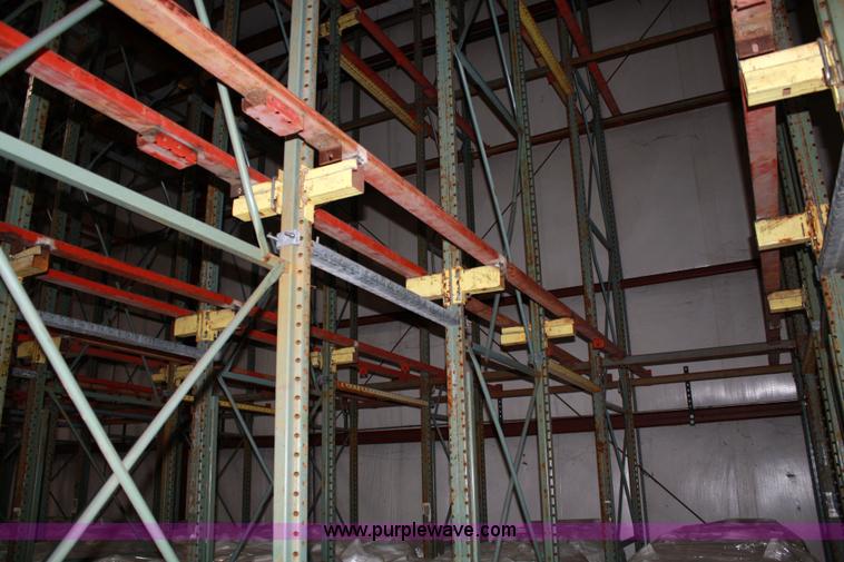 image for item 5031 Drive-in pallet racking system