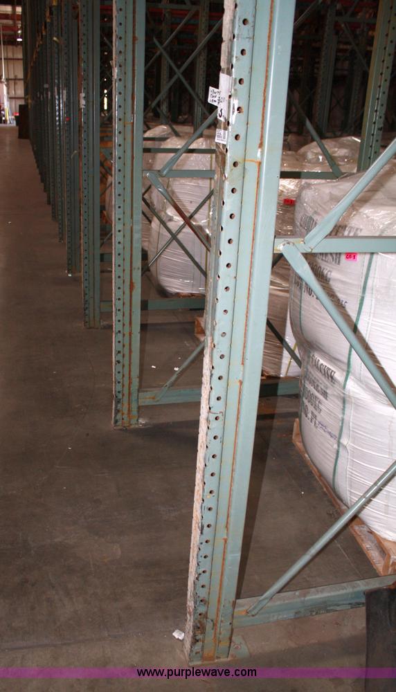 image for item 5032 Drive-in pallet racking system