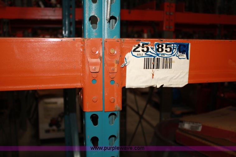 image for item 5033 Pallet racking
