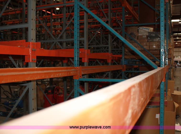 image for item 5033 Pallet racking