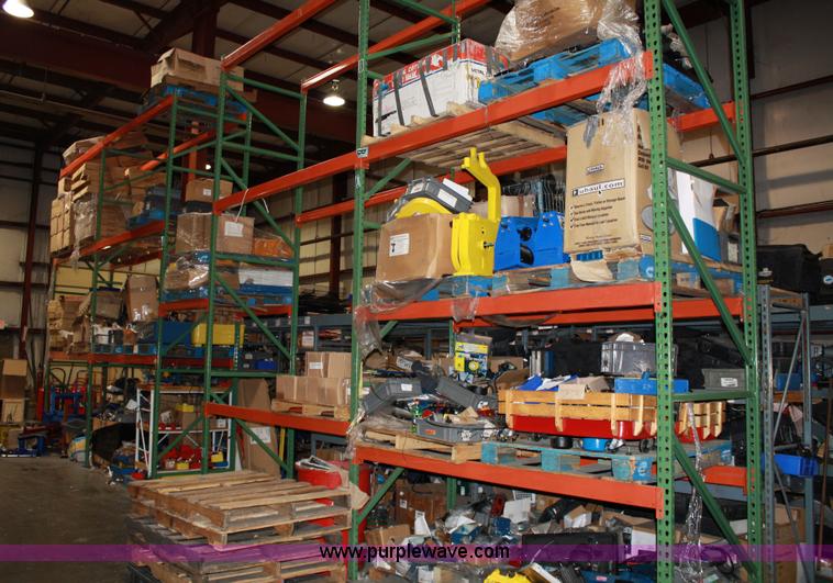 image for item 5035 Pallet racking