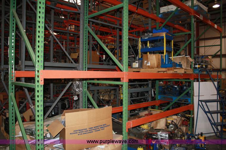 image for item 5035 Pallet racking