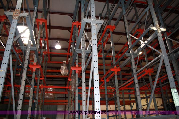 image for item 5036 Drive-in pallet racking system