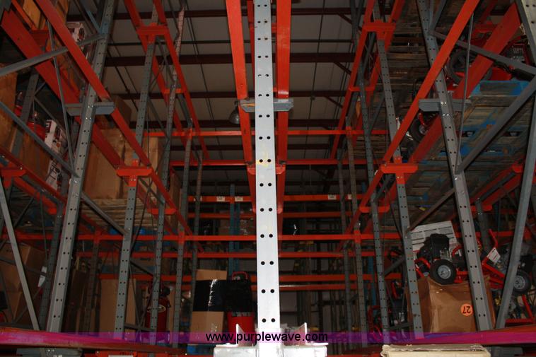 image for item 5038 Drive-in pallet racking system