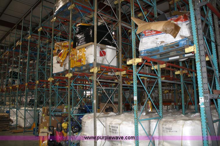 image for item 5039 Drive-in pallet racking system
