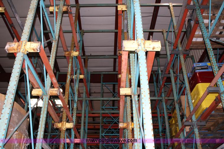 image for item 5039 Drive-in pallet racking system